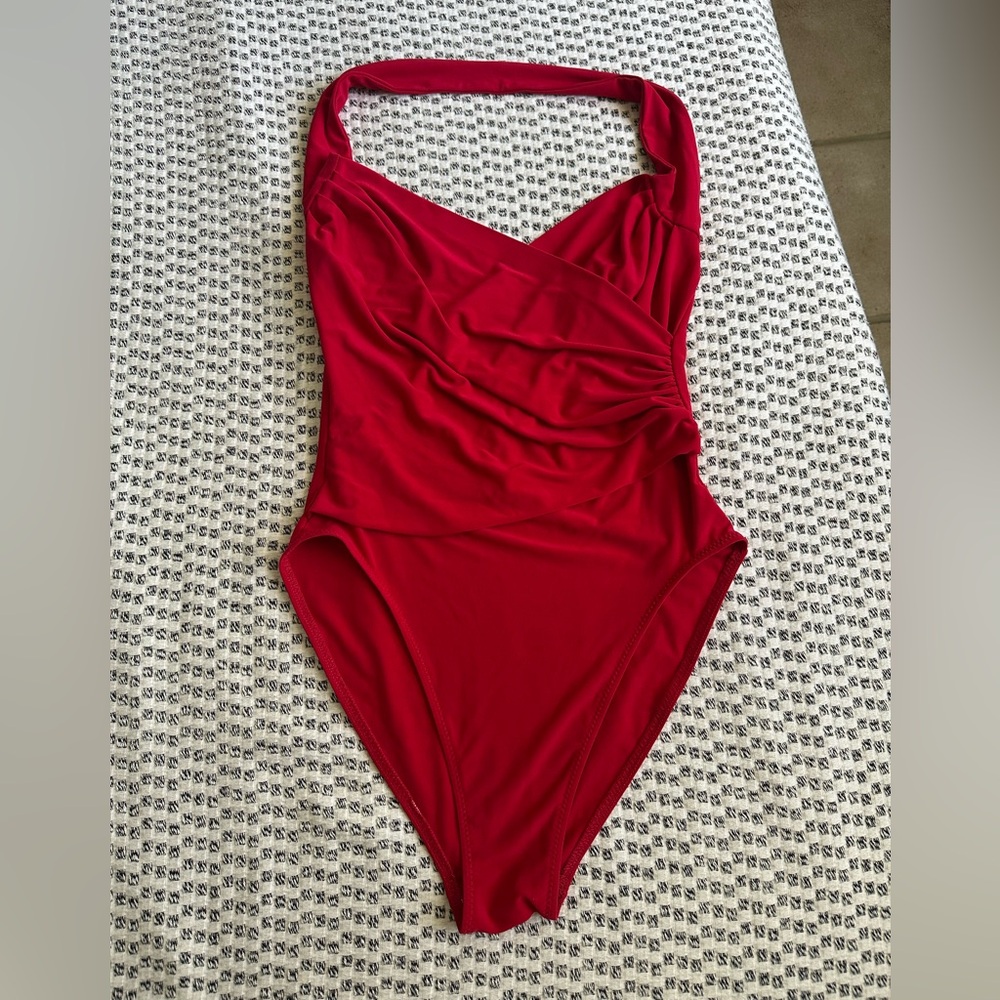 Cayla Bodysuit in Tiger Red - Picture 6 of 8